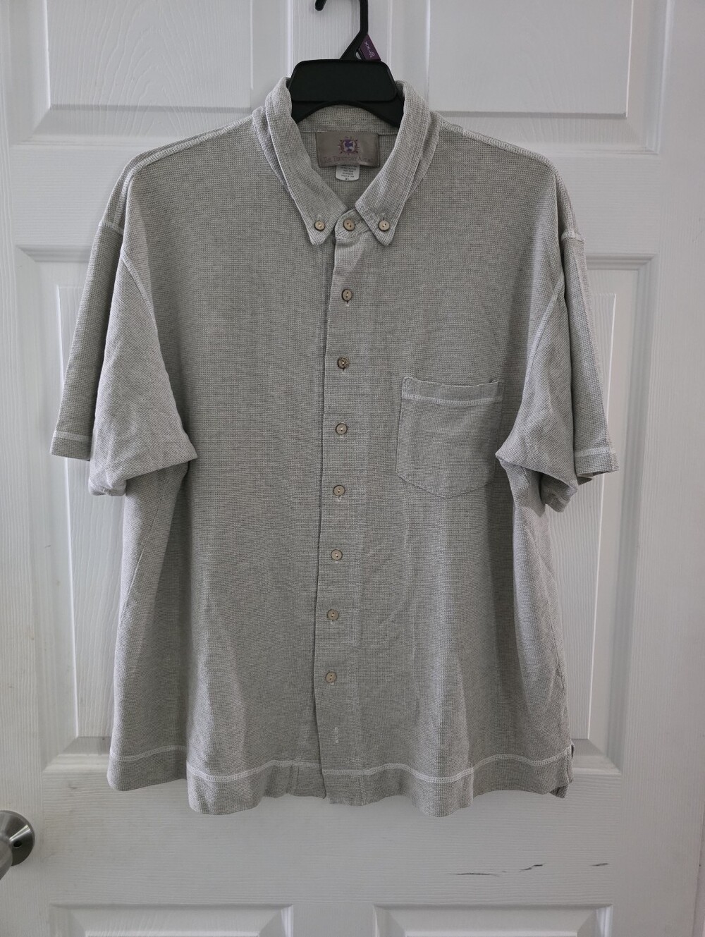 Men Size XL The Territory Ahead Short Sleeves Button Down Shirt Gray